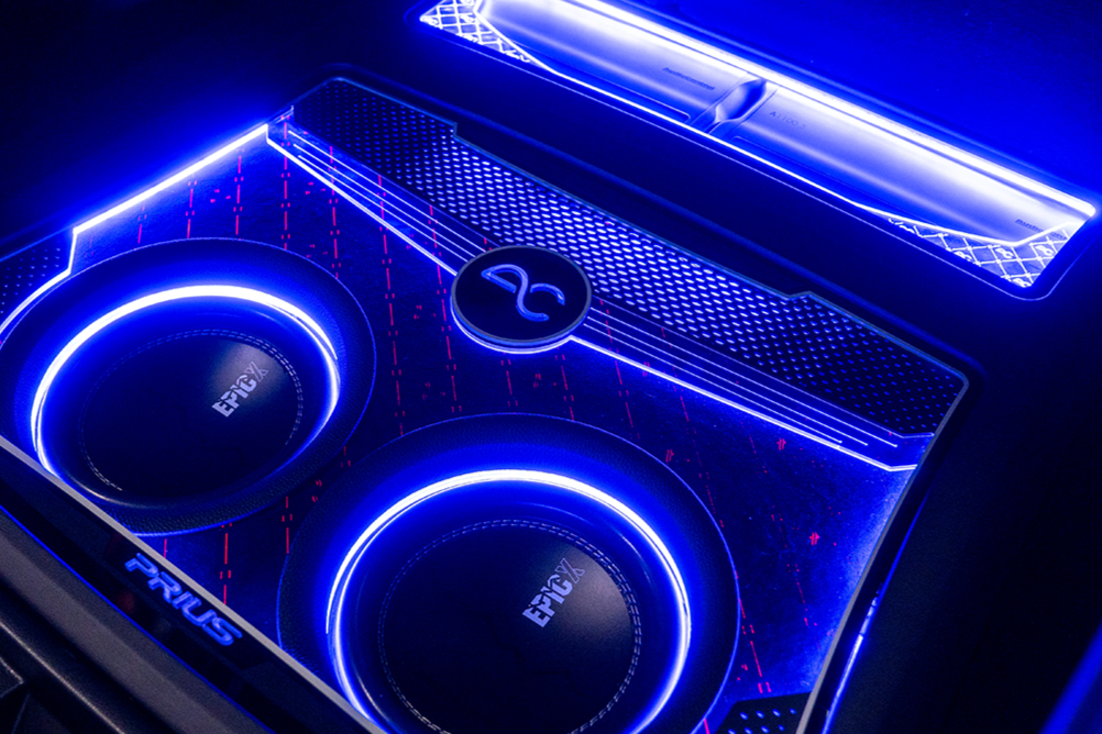 AudioControl EPICENTER PRO - Lifestyle In-Car